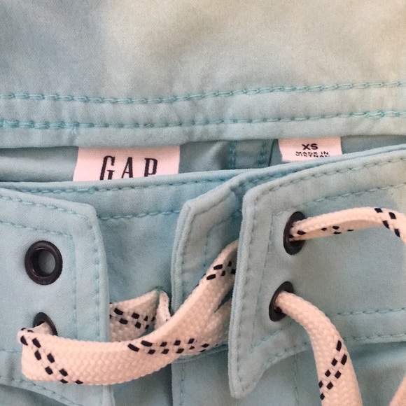 Men’s GAP Board Shorts XS - Picture 2 of 4